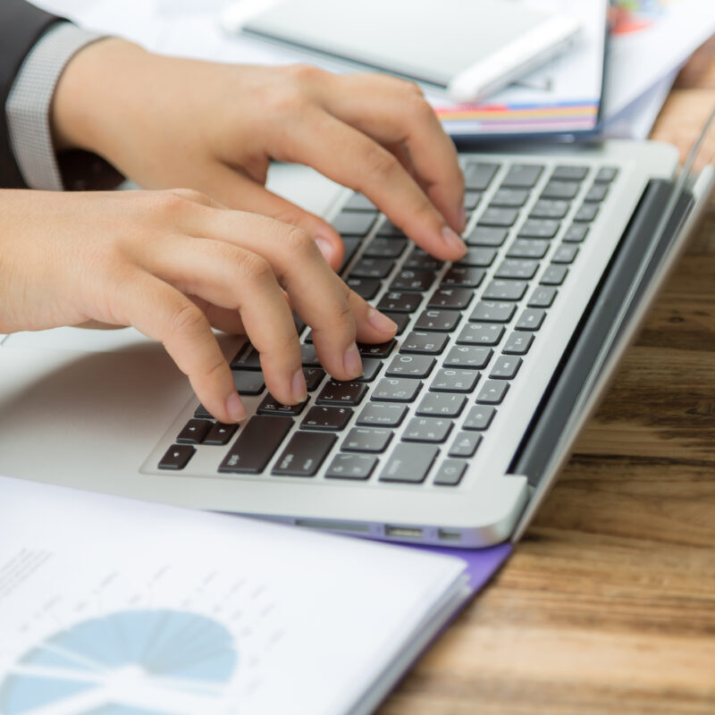obligaciones legales web
